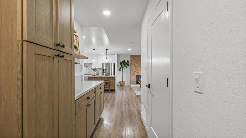 9068 Kirby Court, San Diego, California 92126 home-pic-15